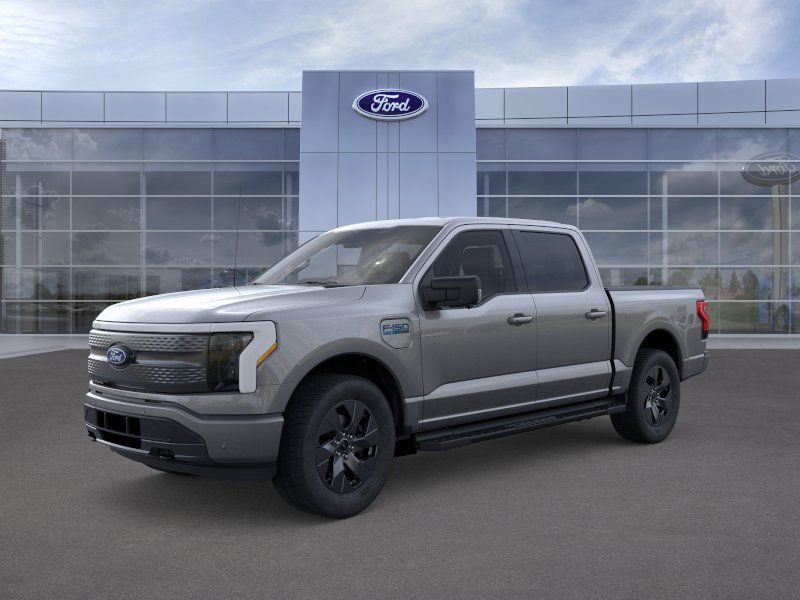 2025 Ford F-150 Lightning Flash's photo