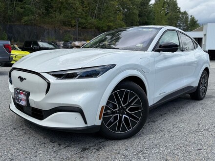 2025 Ford Mustang Mach-E Premium CROSSOVERS