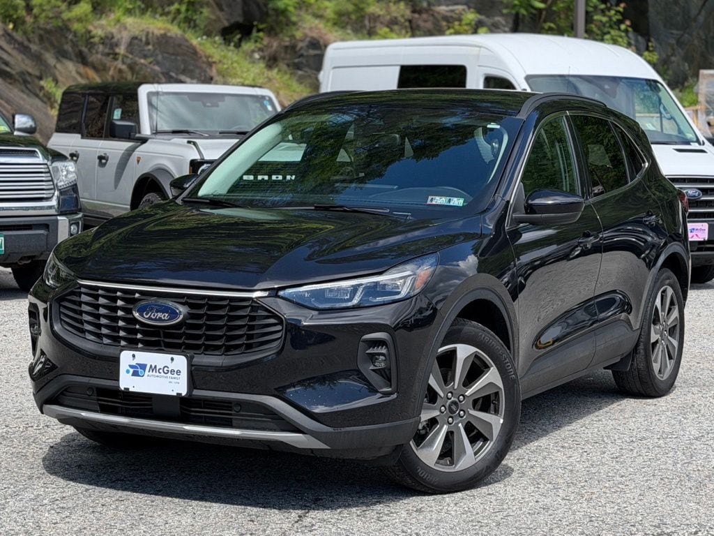 2025 Ford Escape