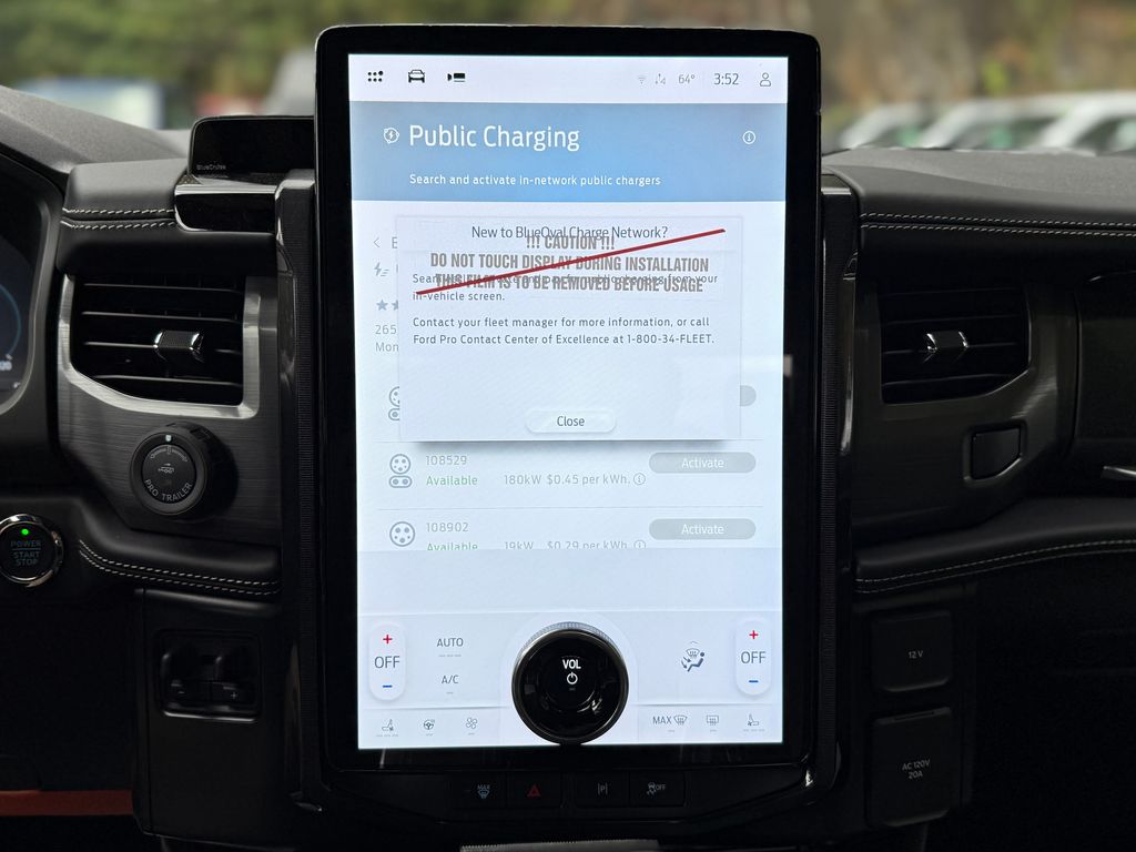 2025 Ford F-150 Lightning Platinum - Photo 16