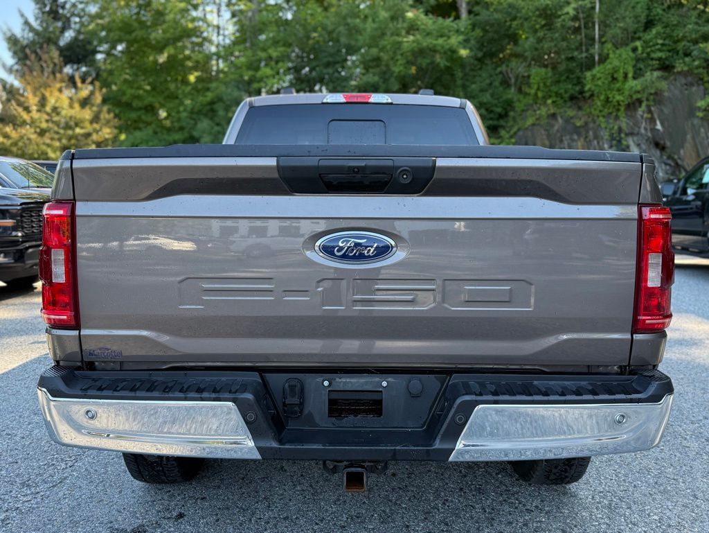 2022 Ford F-150 XLT photo 4
