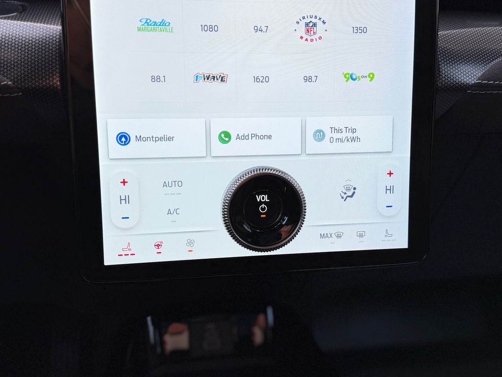 2025 Ford Mustang Mach-E GT - Photo 15