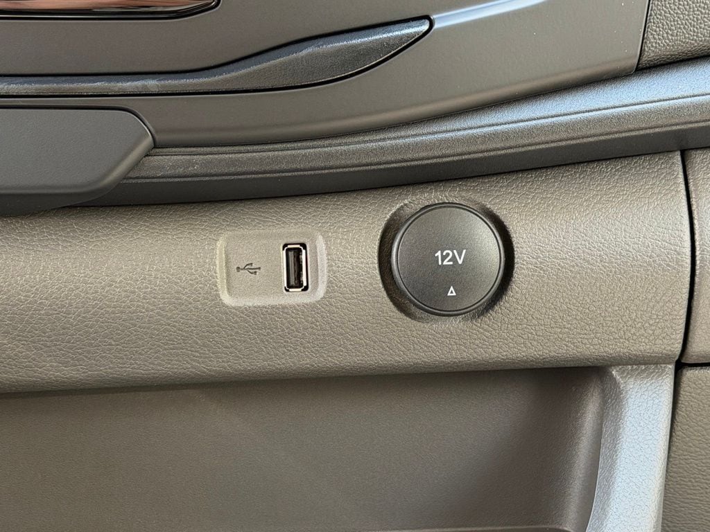 2026 Ford Transit Van Base - Photo 36