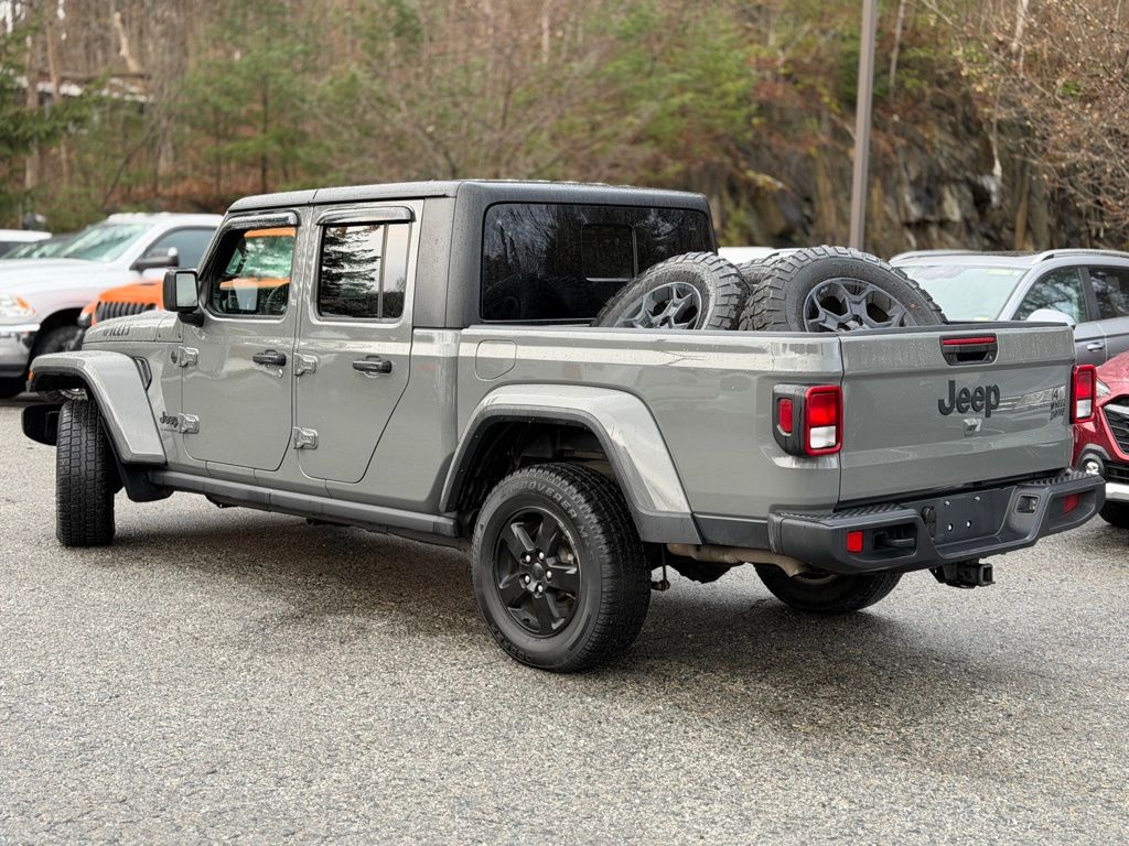 2023 Jeep Gladiator Willys photo 3