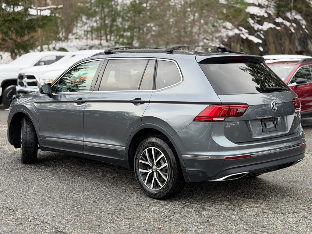 2021 Volkswagen Tiguan SE photo 3