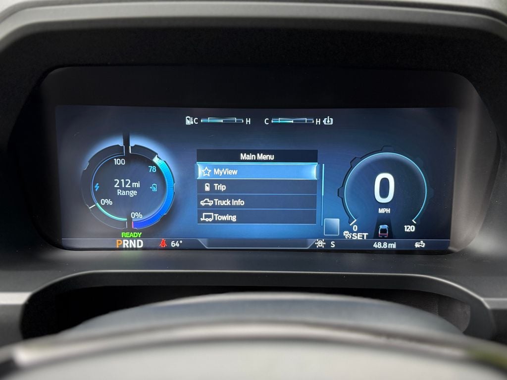 2025 Ford F-150 Lightning Platinum - Photo 15