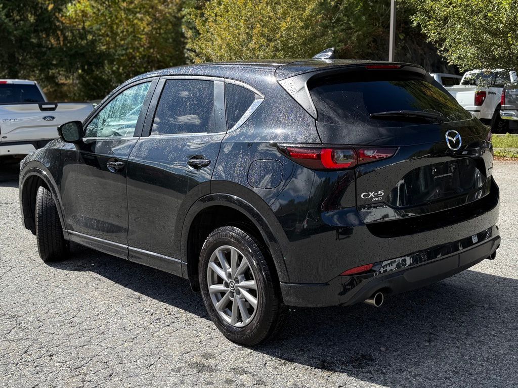 2025 Mazda CX-5 2.5 S Preferred photo 3