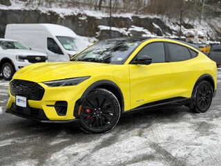 2025 Ford Mustang Mach-E Premium CROSSOVERS