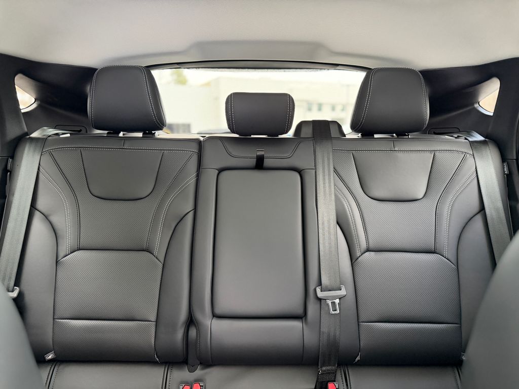 2025 Ford Mustang Mach-E Premium - Photo 27