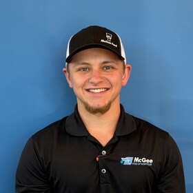 Staff member Nicco R. from ID_24e601399e3f