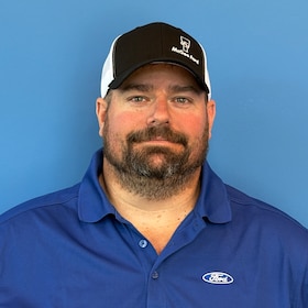 Staff member Aaron M. from ID_1fe6c349eb02