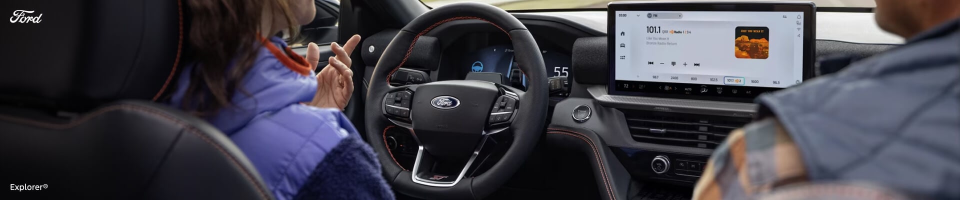 2025 ford explorer interior