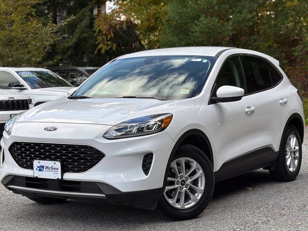 Used 2020 Ford Escape SE with VIN 1FMCU9G60LUA91005 for sale in Montpelier, VT