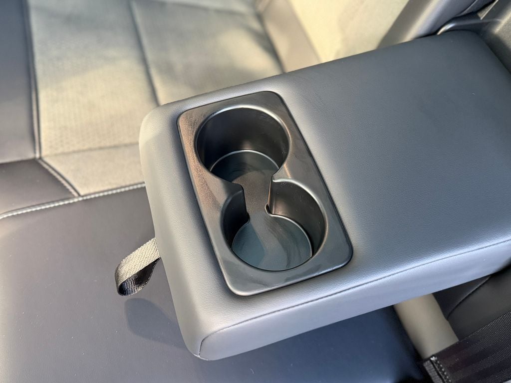 2025 Ford Mustang Mach-E GT - Photo 7