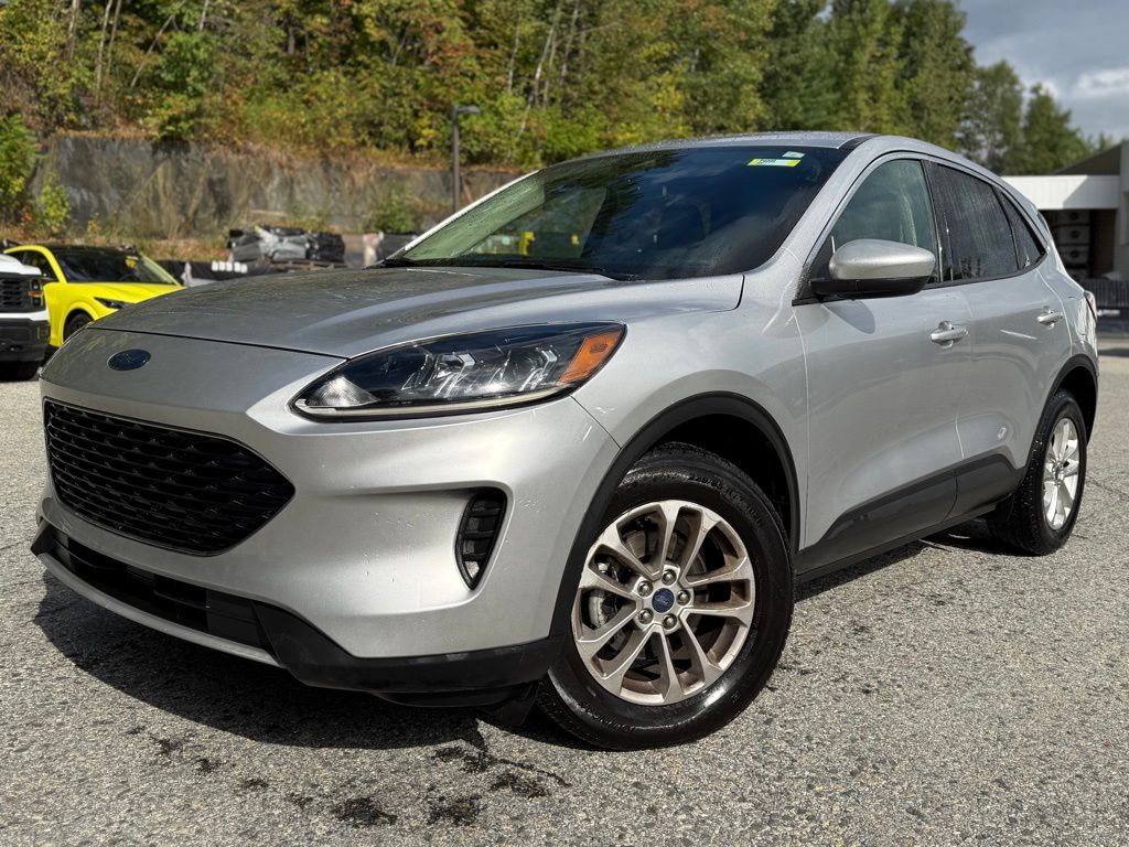 2020 Ford Escape SE's photo