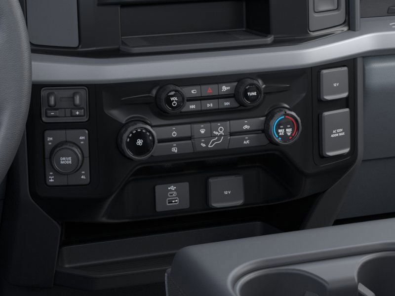 2025 Ford F-250 Super Duty XLT - Photo 15