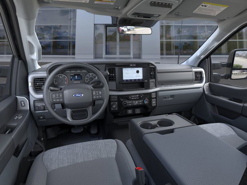 2025 Ford F-250 Super Duty XLT - Photo 9