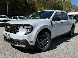 2025 Ford Maverick XLT Truck