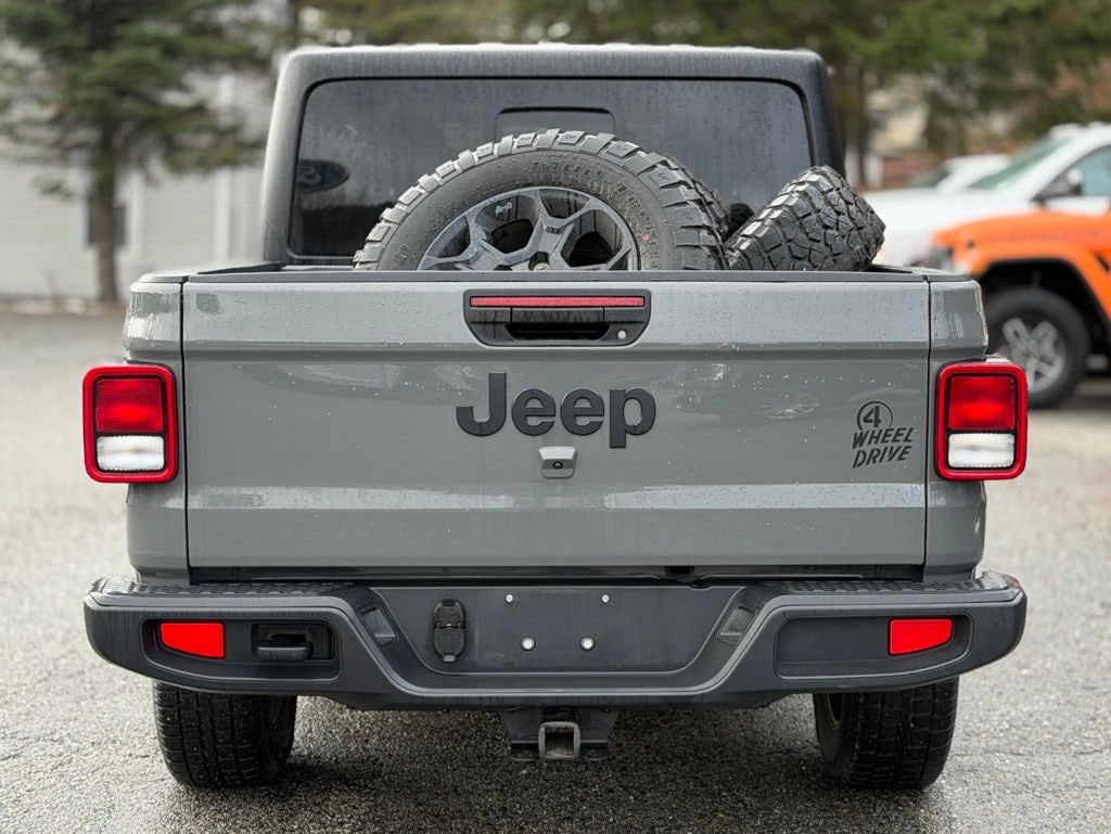 Used 2023 Jeep Gladiator Willys Truck Crew Cab