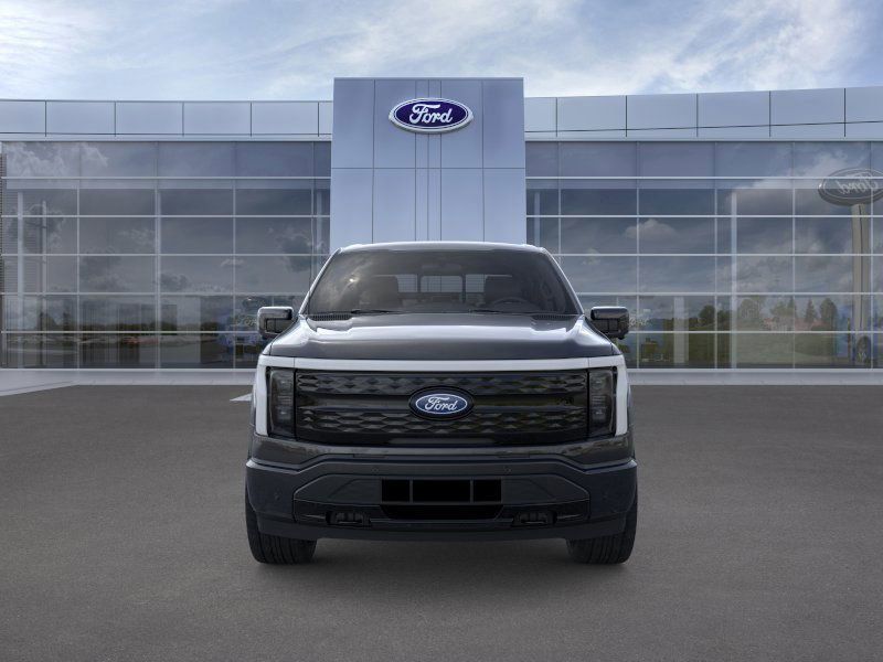 2025 Ford F-150 Lightning Platinum - Photo 39
