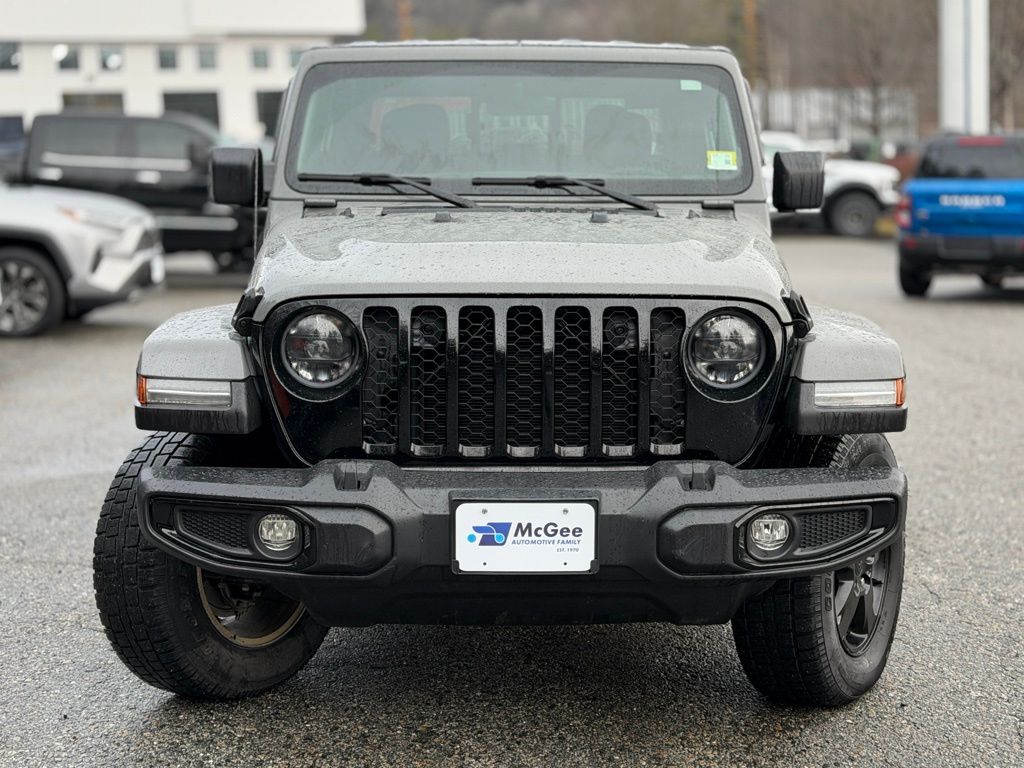 2023 Jeep Gladiator Willys photo 2