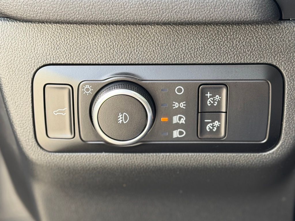 2025 Ford Escape Platinum - Photo 22