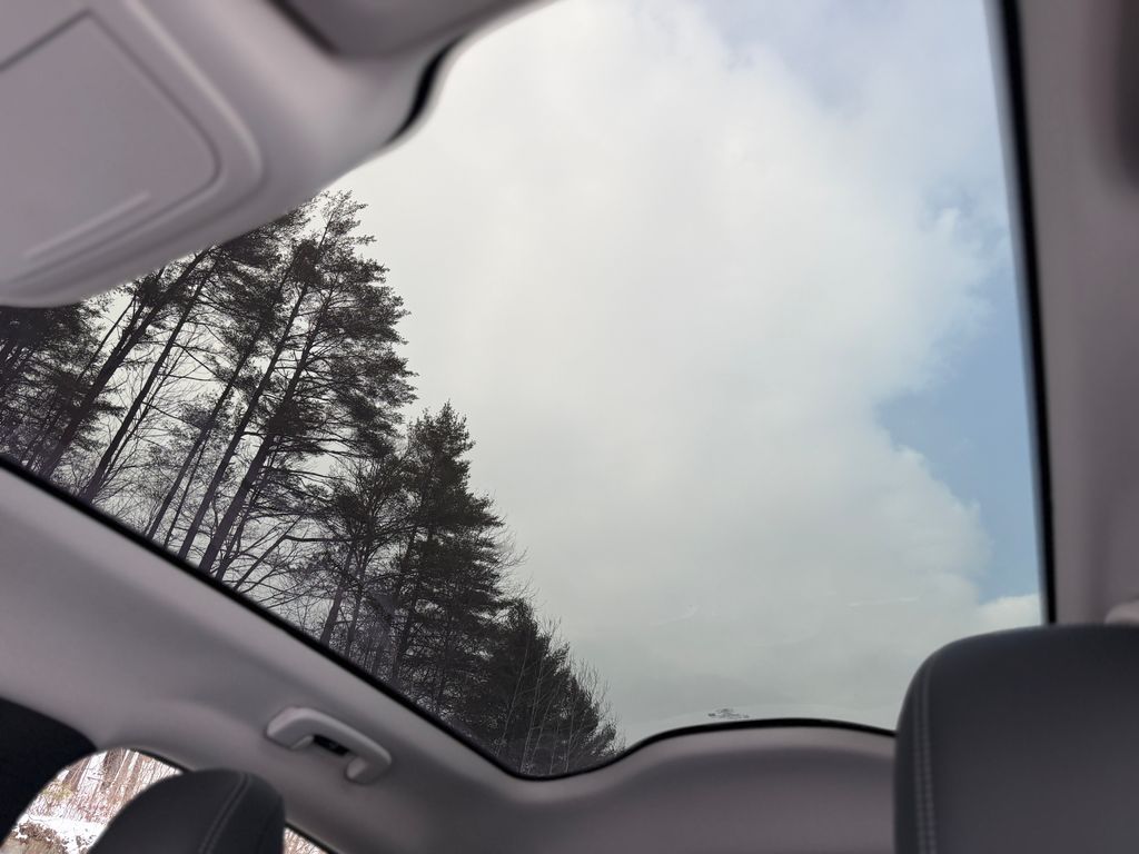 2025 Ford Mustang Mach-E Premium - Photo 26