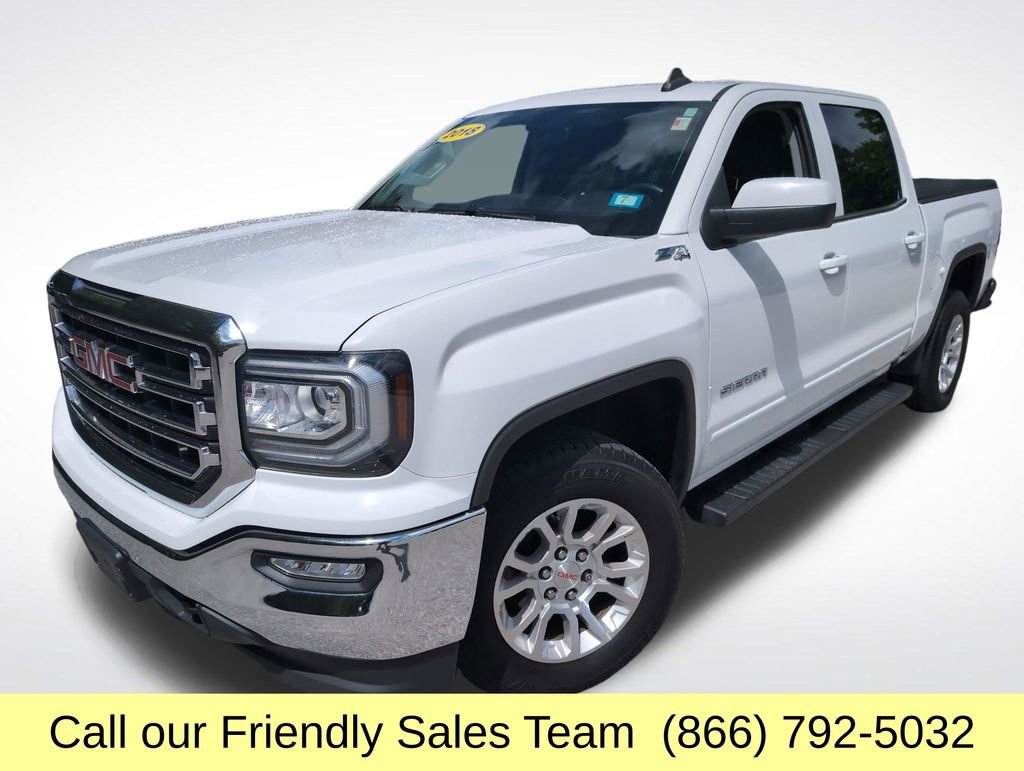 2018 GMC Sierra 4WD Crew Cab Short Box SLE's photo