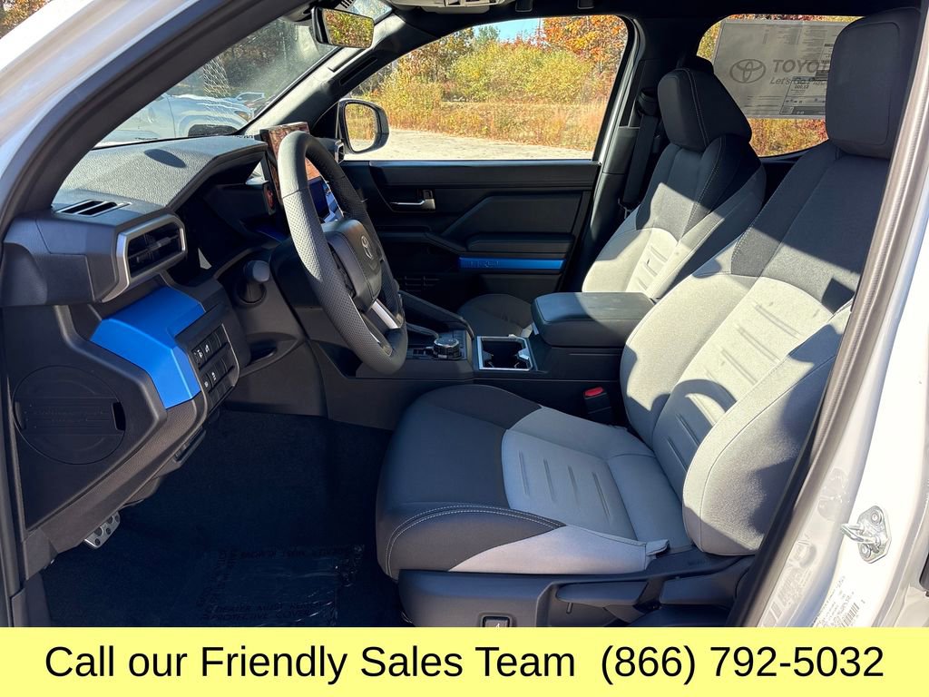 2025 Toyota Tacoma TRD Sport - Photo 9