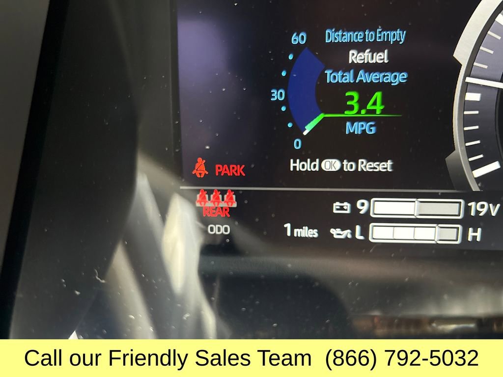 2026 Toyota Tundra Limited - Photo 15