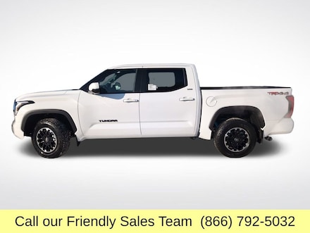 2026 Toyota Tundra SR5 SR5 CREWMAX 5.5