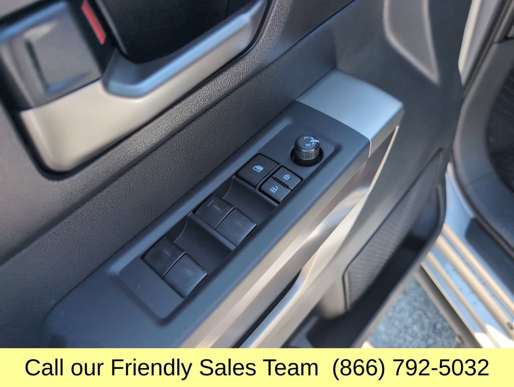 2026 Toyota Tundra SR5 - Photo 11