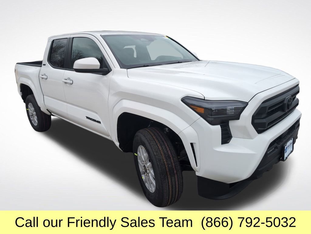 2026 Toyota Tacoma SR5 - Photo 8
