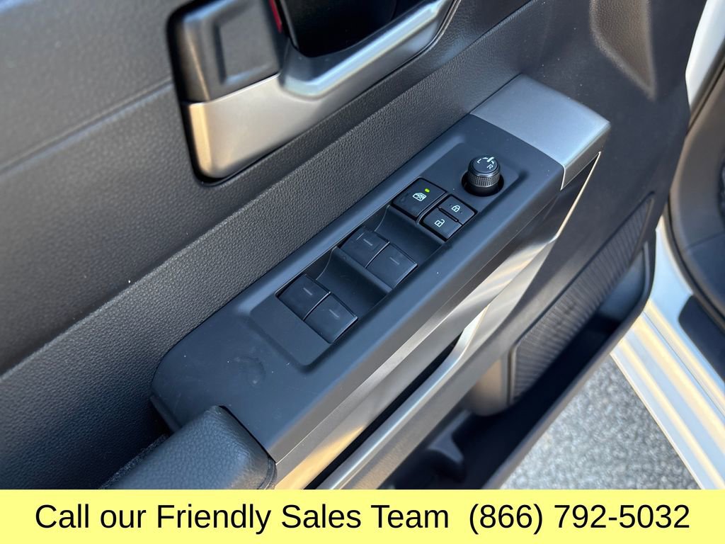 2026 Toyota Tundra SR5 - Photo 11