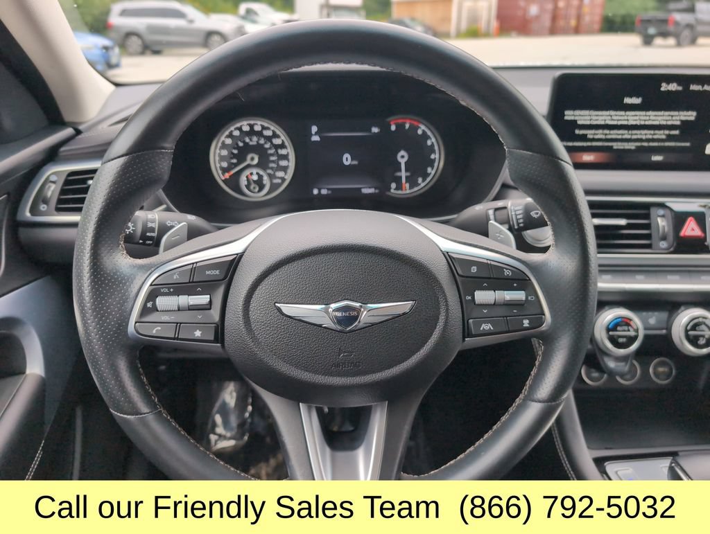 2023 GENESIS G70 Standard - Photo 16