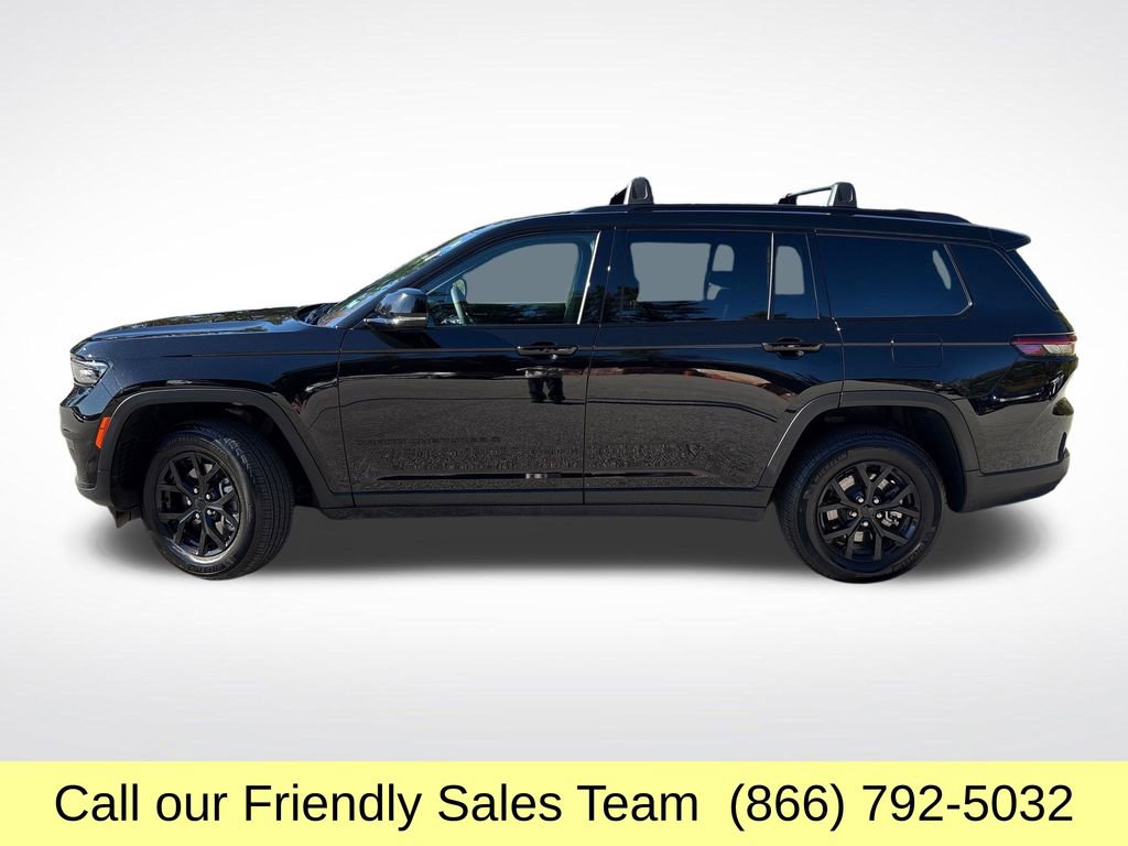 2025 Jeep Grand Cherokee Altitude X photo 2