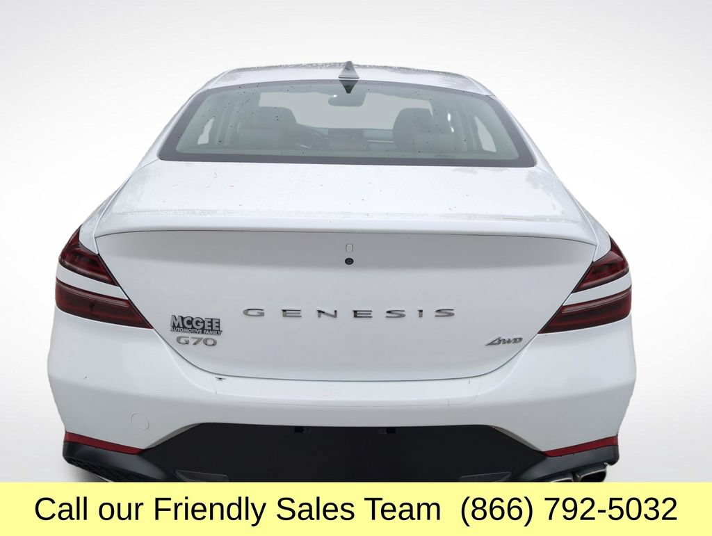 2023 GENESIS G70 Standard - Photo 5