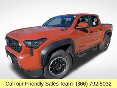 2025 Toyota Tacoma i-FORCE MAX TRD Off-Road 4X4 DOUBLE CAB HV