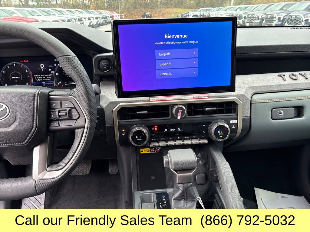 2025 Toyota Tacoma Trailhunter - Photo 17