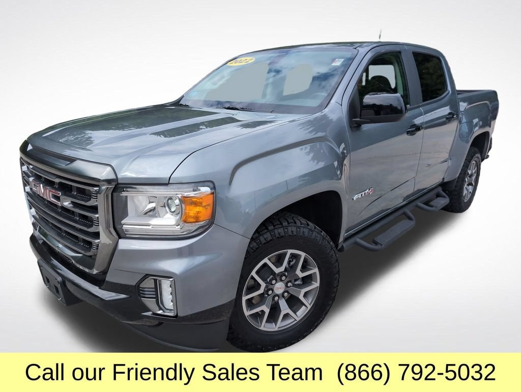 2022 GMC Canyon 4WD AT4 Crew Cab Short Box's photo