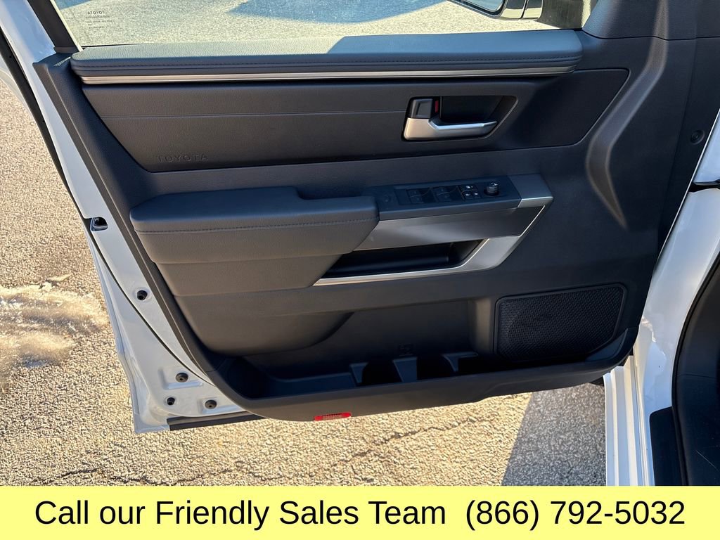 2026 Toyota Tundra SR5 - Photo 10