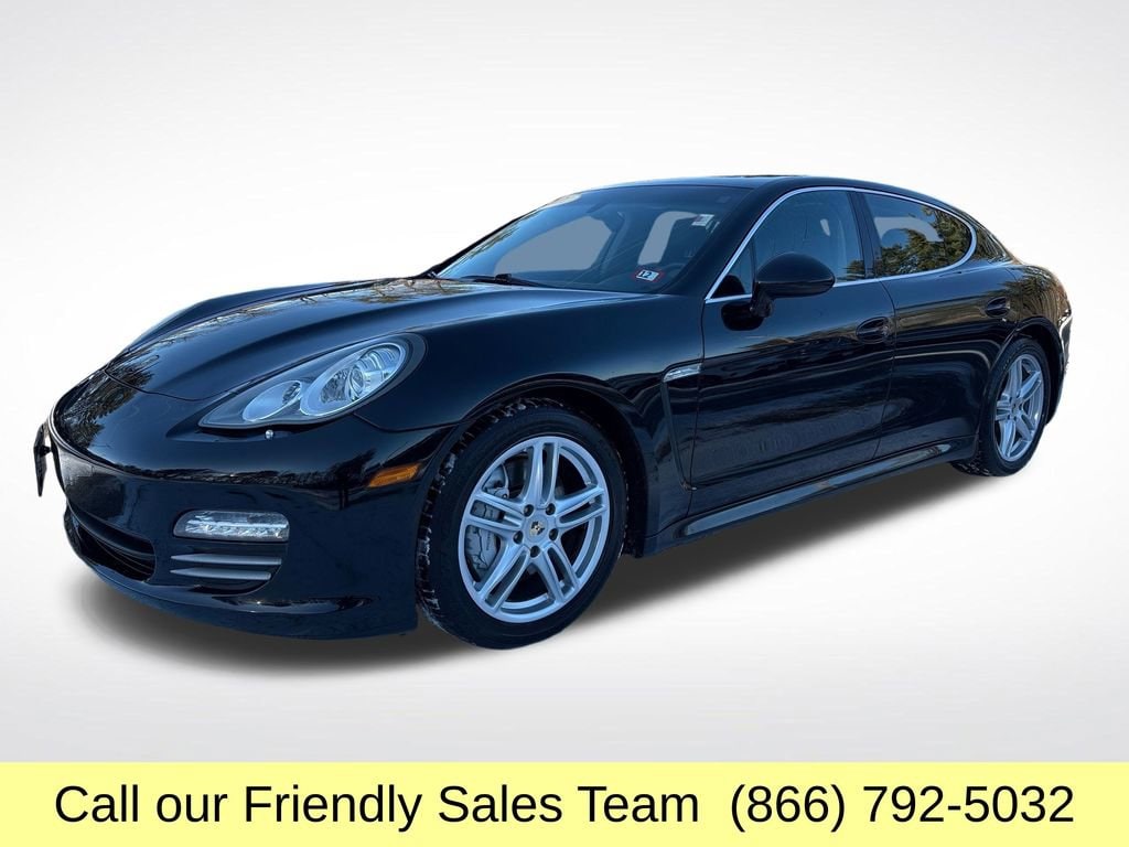 2011 Porsche Panamera S's photo