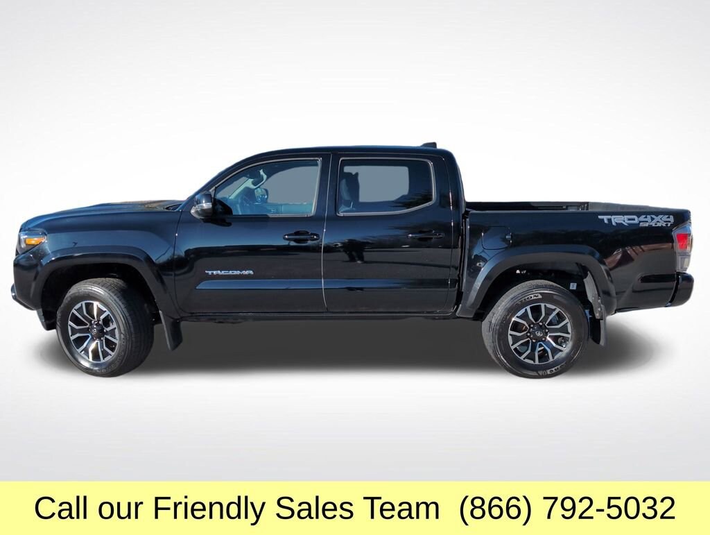 2023 Toyota Tacoma TRD Sport photo 2