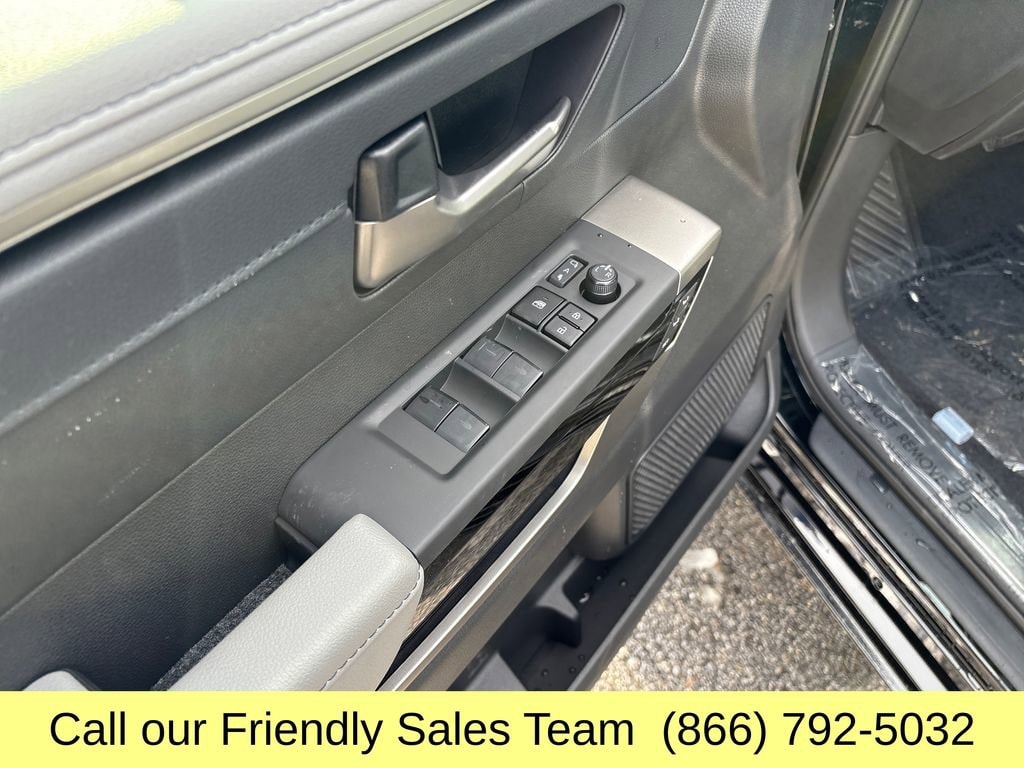 2026 Toyota Tundra Limited - Photo 11