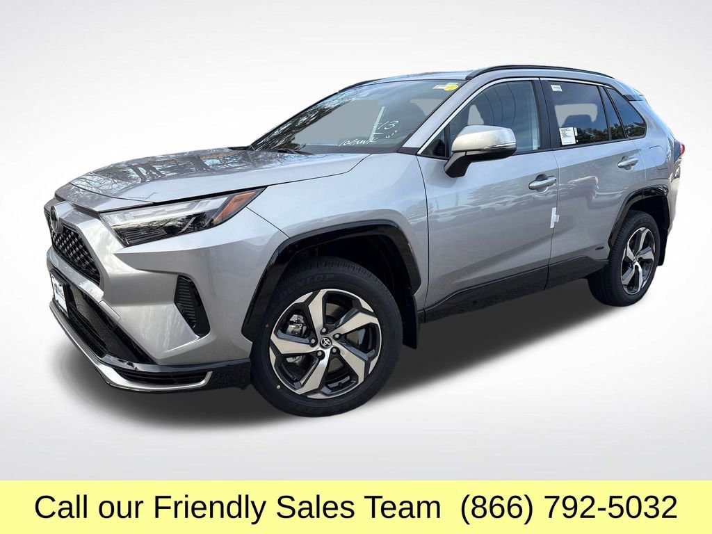 2025 Toyota RAV4 SE's photo