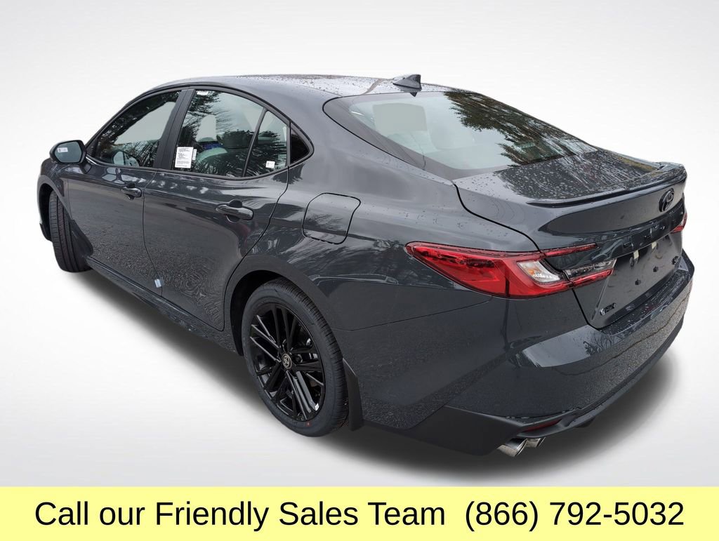 2026 Toyota Camry SE photo 3