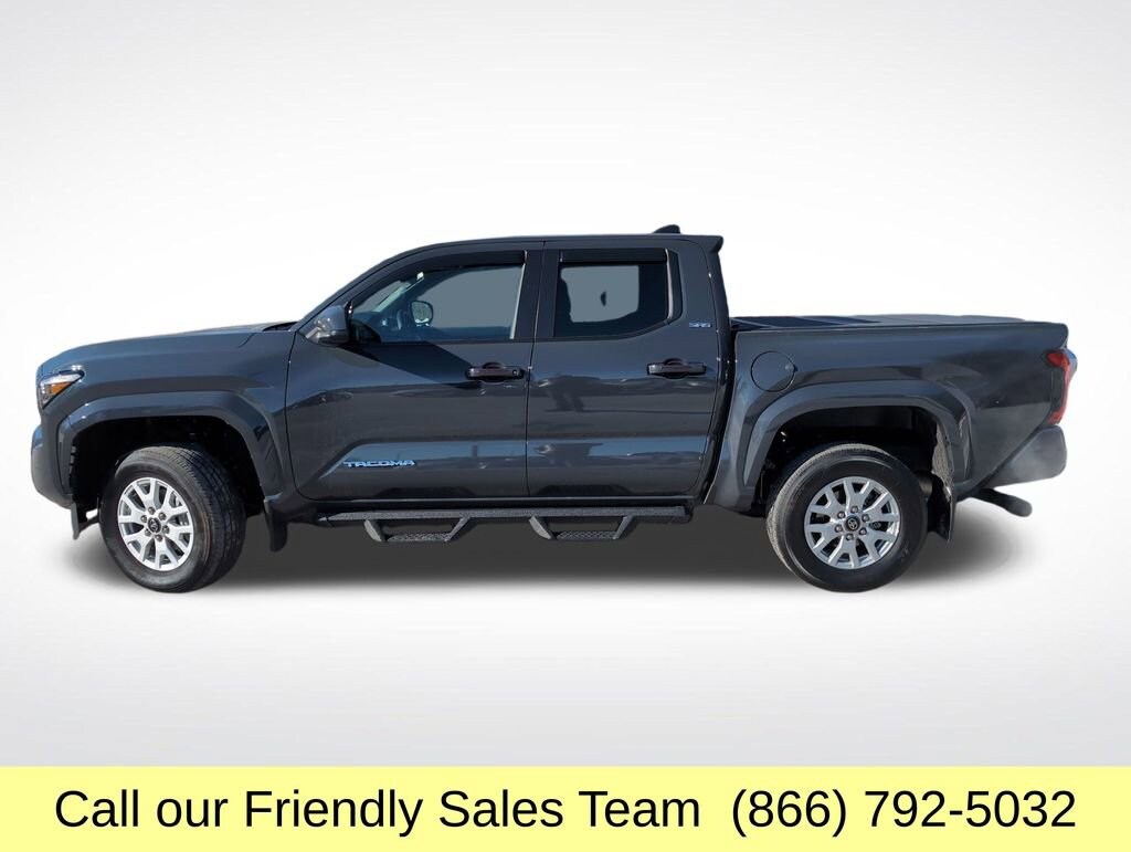 2024 Toyota Tacoma SR5 photo 2