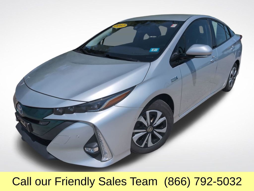 2017 Toyota Prius Prime Advanced's photo