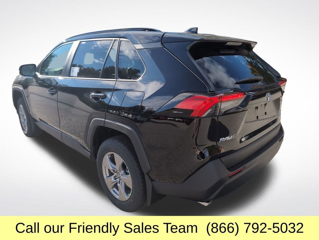 New 2025 Toyota RAV4 XLE XLE AWD SUV