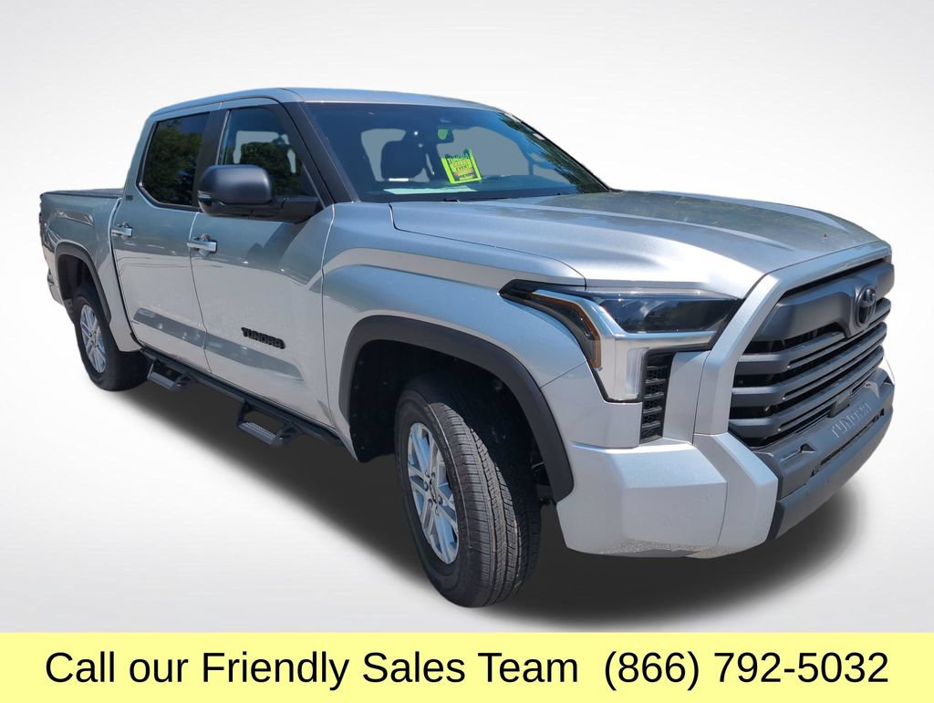 2026 Toyota Tundra SR5 - Photo 7